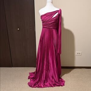 Minuet Petite Magenta One-Shoulder Dress - size small